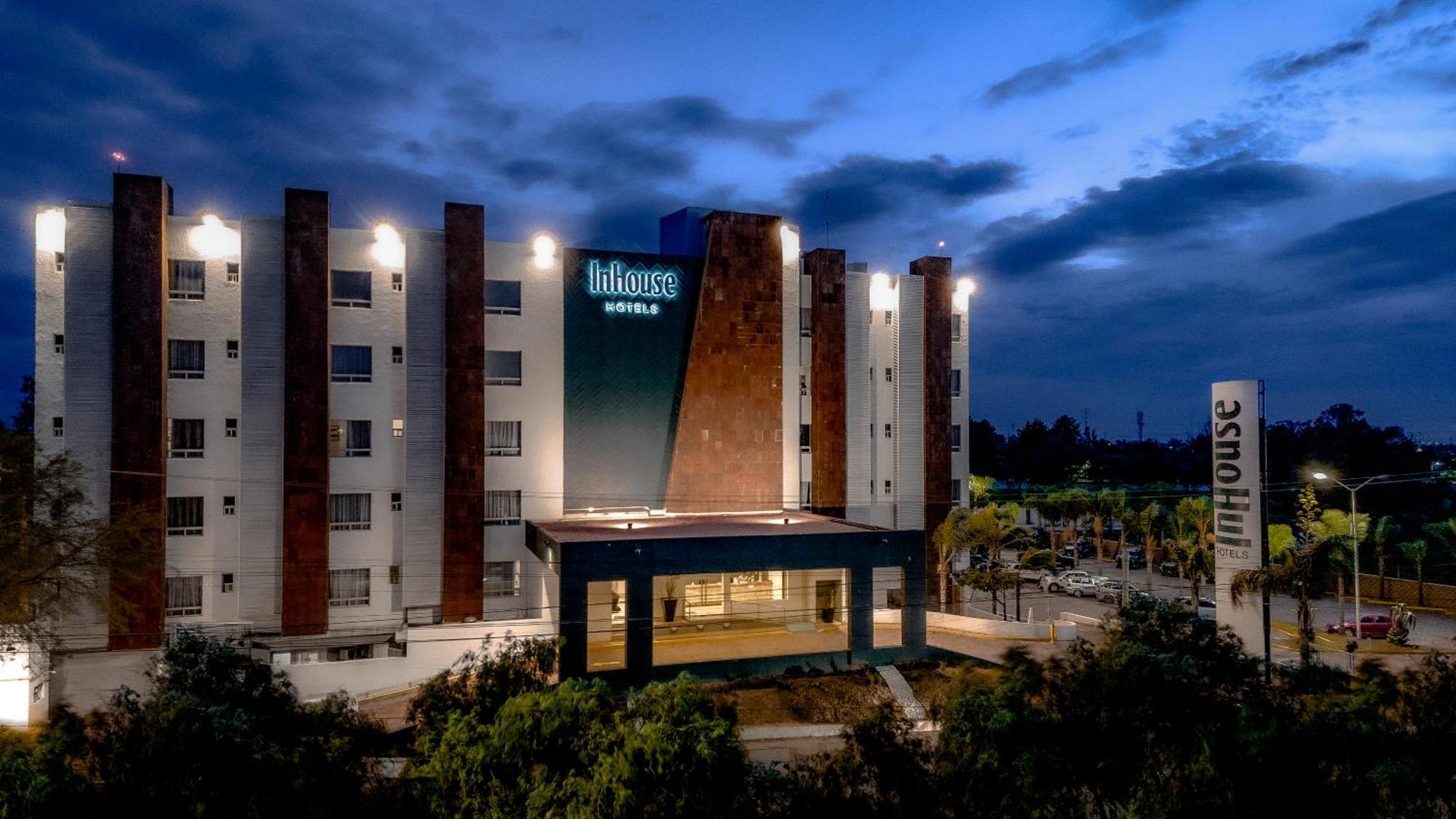 Inhouse Leon Hotel Exterior photo